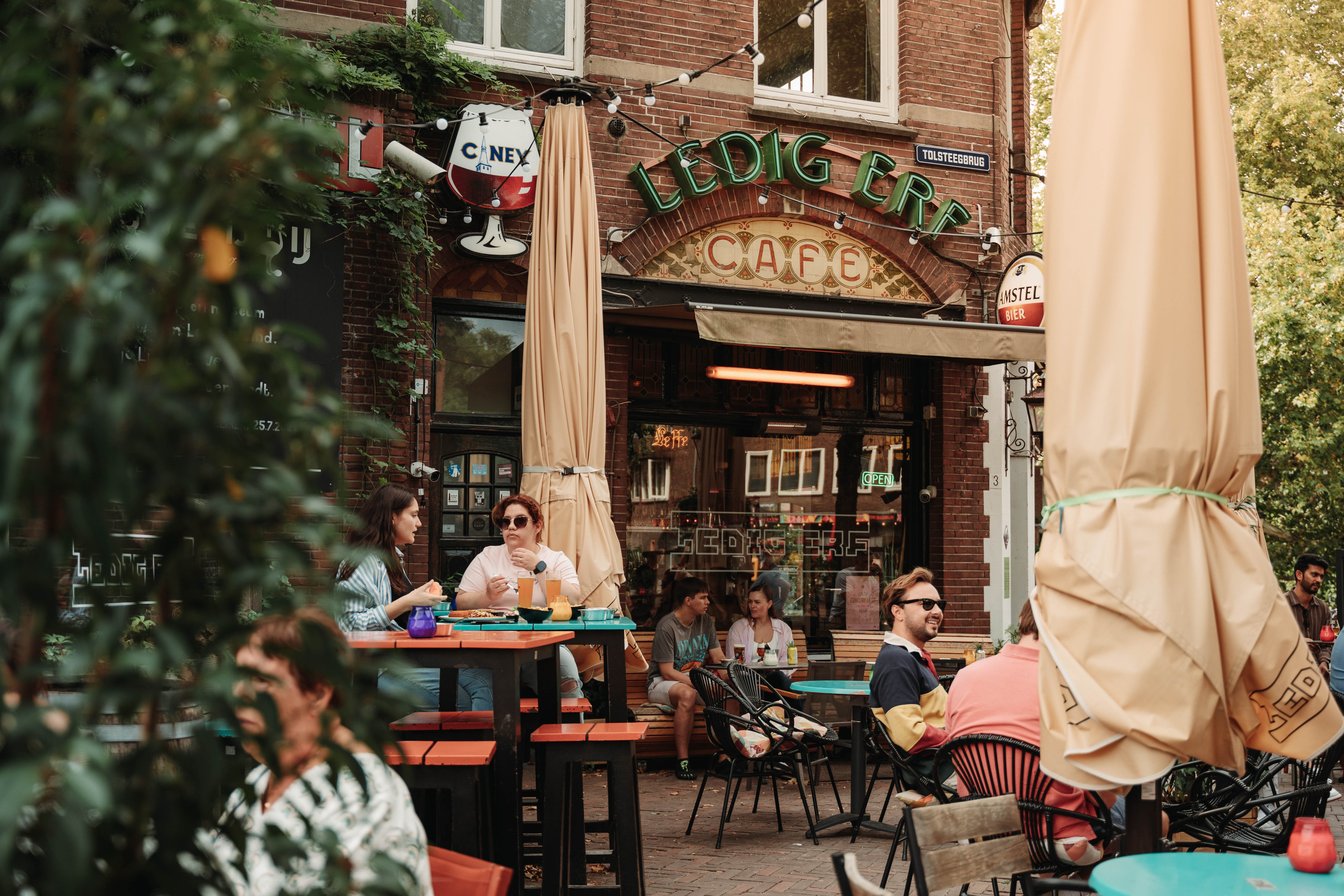 LedigErf (22) LedigErf (22)